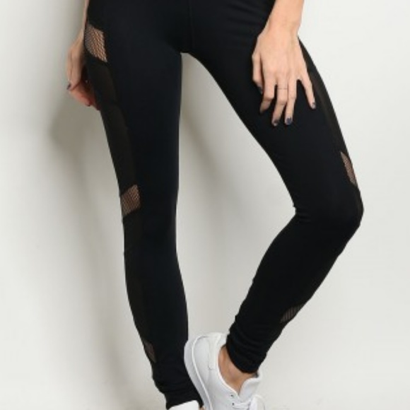 Black leggings with side mesh detail - Picture 7 of 8
